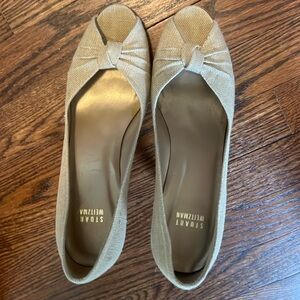 Stuart Weitzman 4”heels with linen texture peep toe